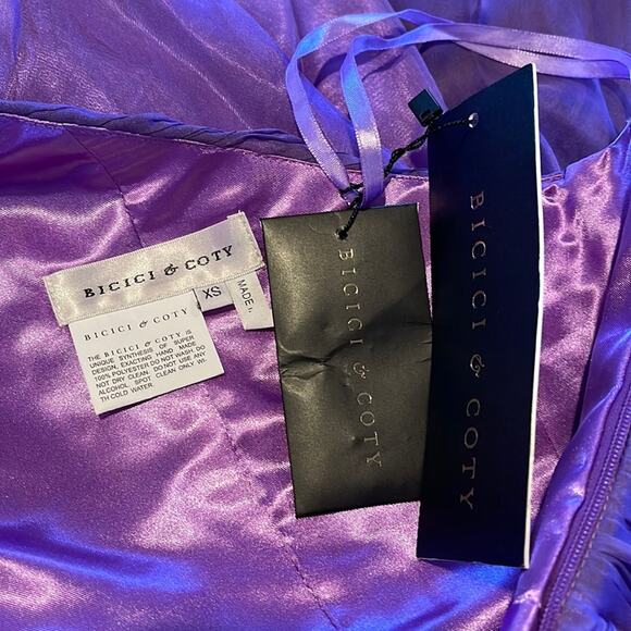 BICICI & COTY One Shoulder Purple Gown Beads Accent Size XS Special Occasion - Picture 10 of 14